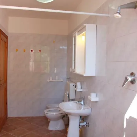 Lanaturaelba Apartment *