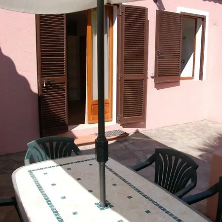 Lanaturaelba Apartment *